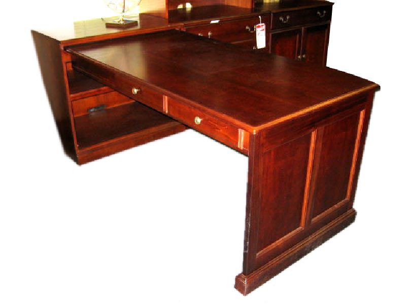 Suffield Peninsula Desk