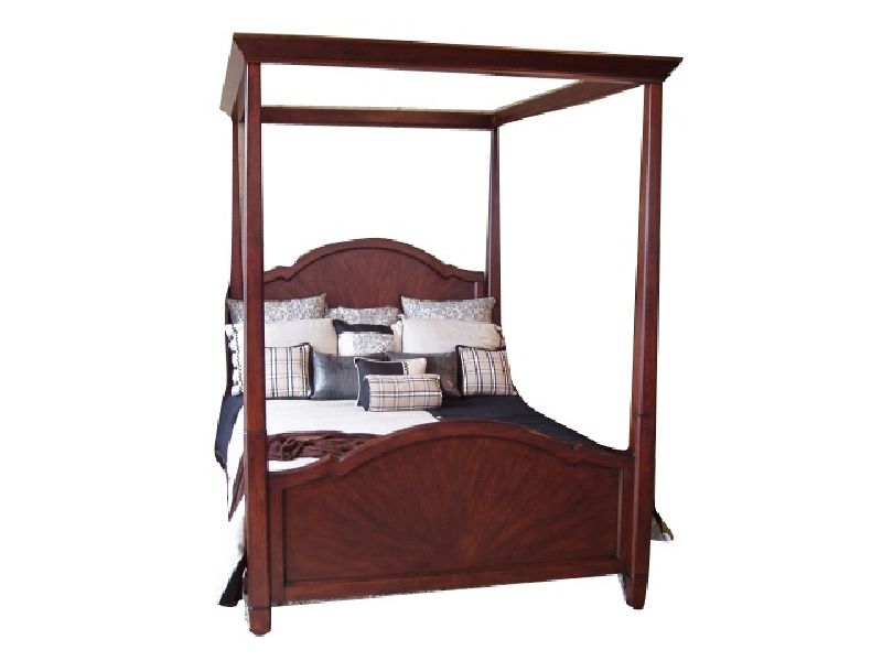 Lyon Queen Canopy Bed