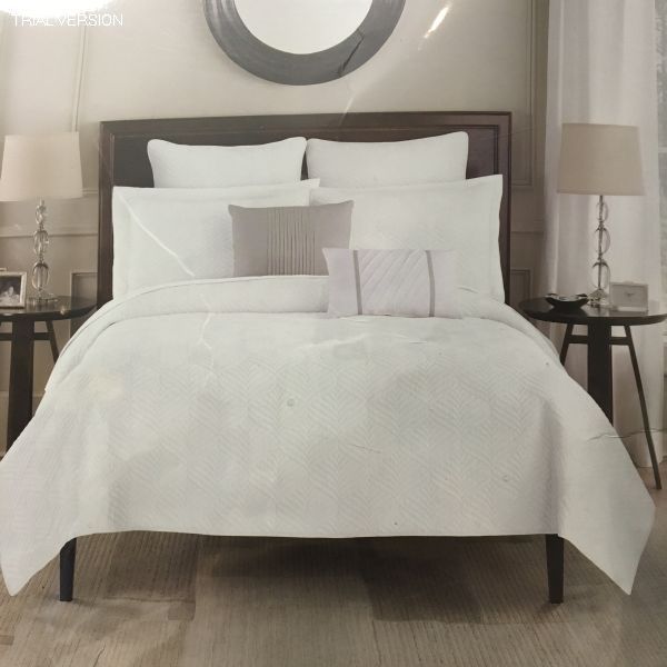 Belfiore Queen Bed Set