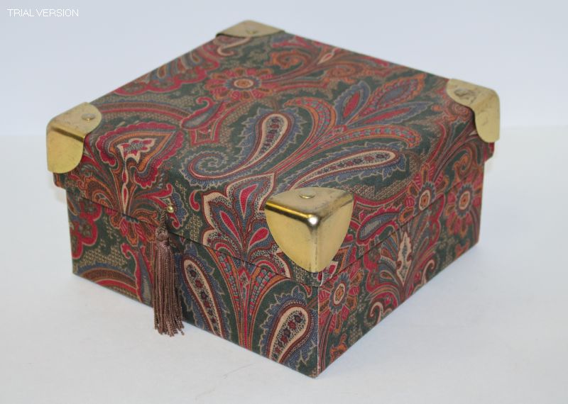 Red Paisley Box