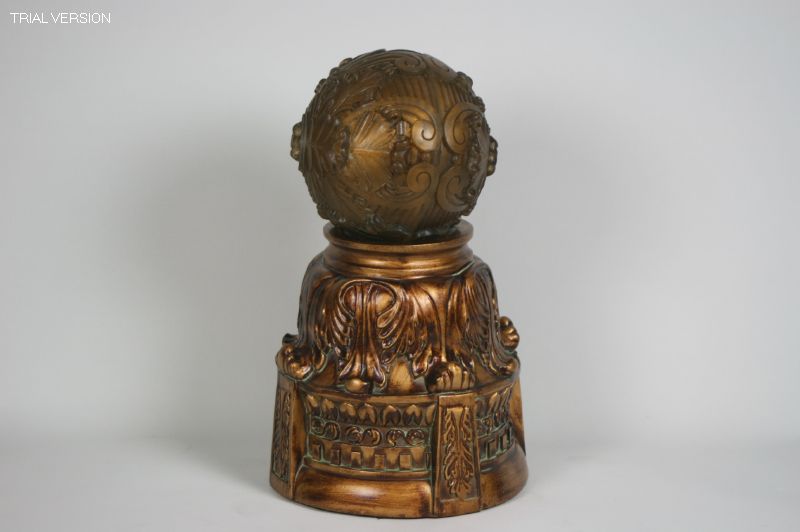 Bronze Stand W/Ball