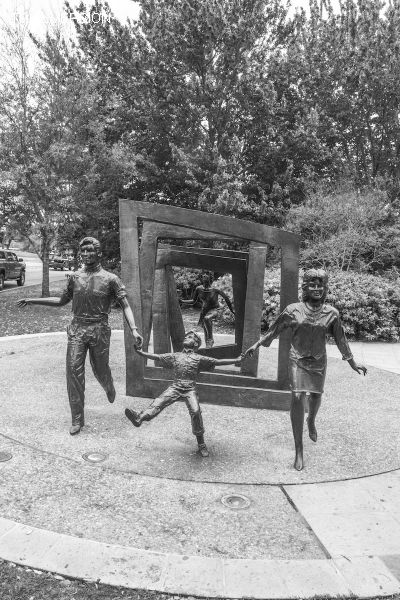 Houston Cityscapes Vi: Bloch Plaza Sculpture